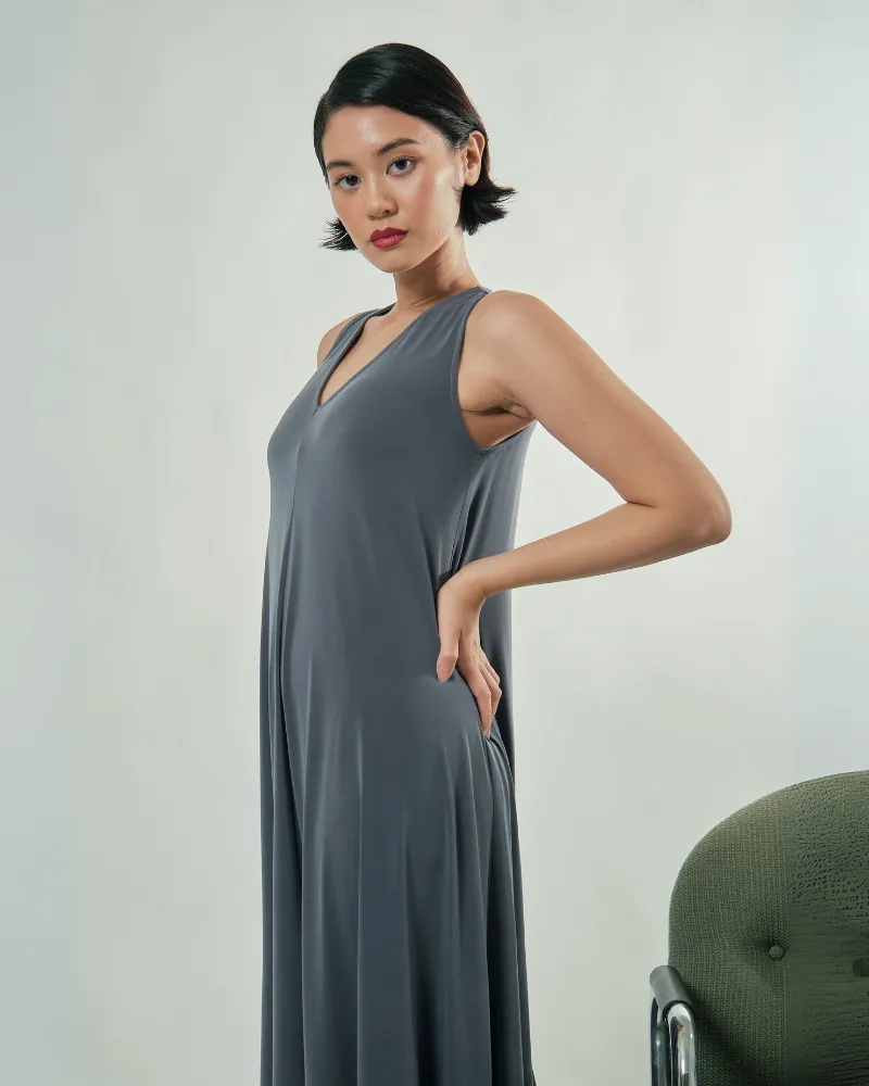 Amiera Sleeveless Asymmetric Hem Jersey Maxi Dress
