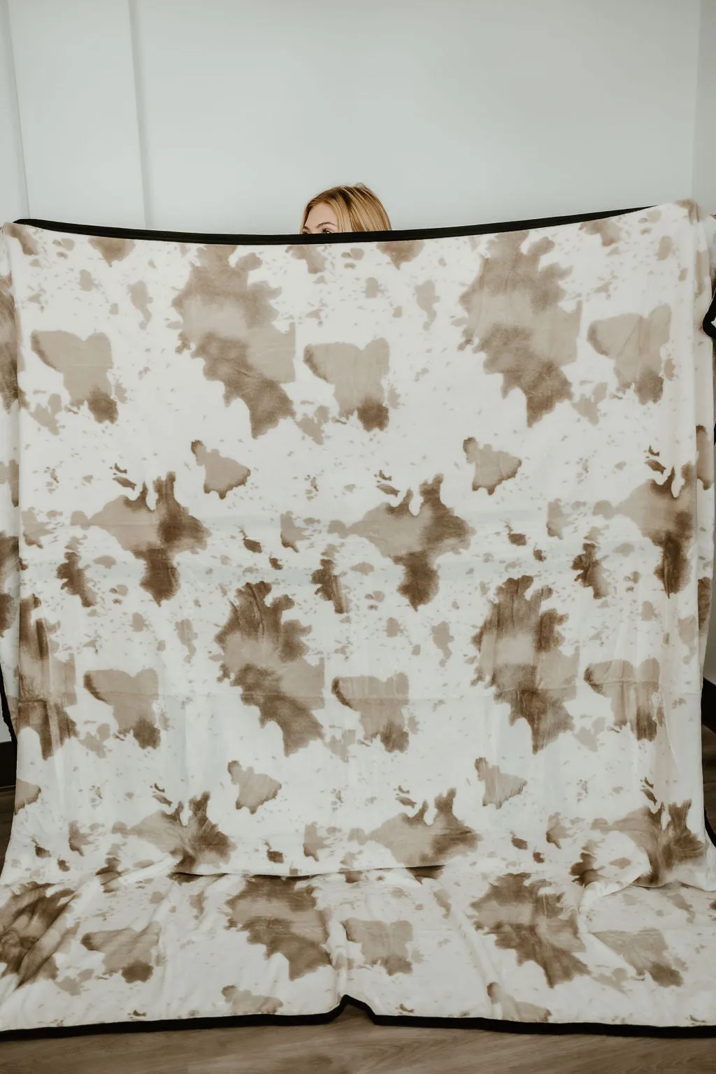 Moo Moo Cow Print Super Soft Blanket